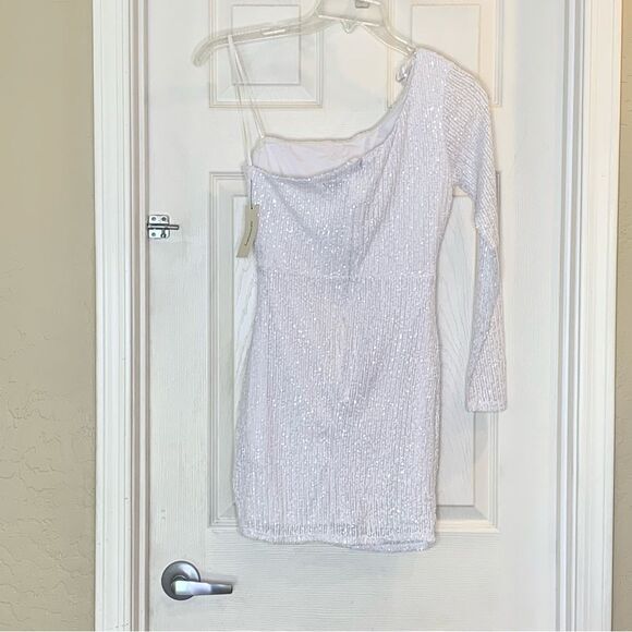 Francesca's Samantha One Shoulder Mini Dress White Size Medium - Picture 4 of 14